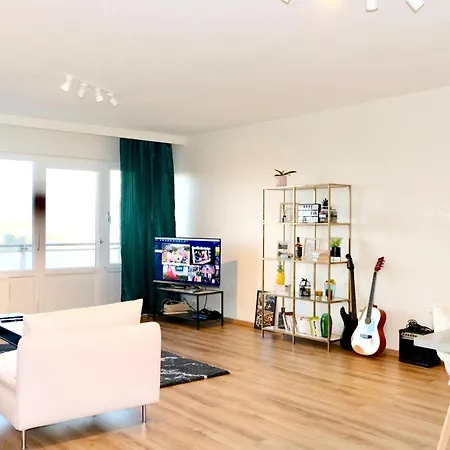 Boulevard Louis Mettewie Apartment *