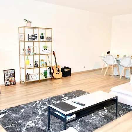 Boulevard Louis Mettewie Apartment