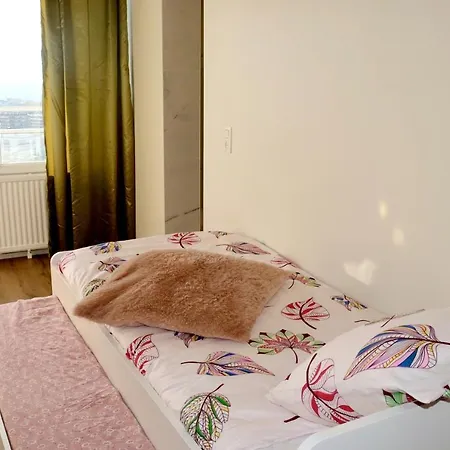 Boulevard Louis Mettewie Apartment