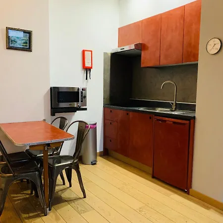 Apartment Train Flat