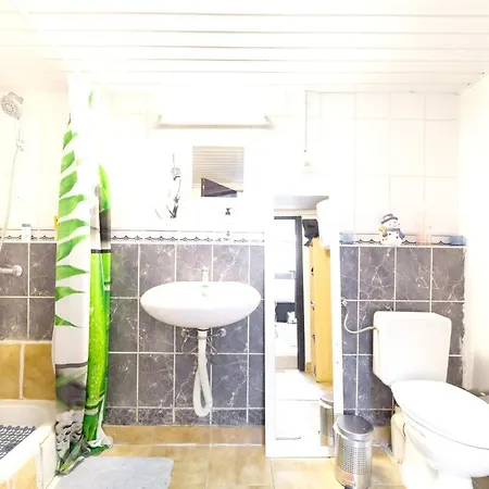 Studio With Wifi At Bruxelles ブリュッセル