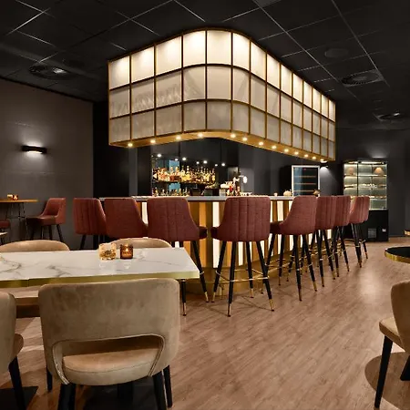 Nh Eu Berlaymont Otel 4*