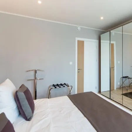 Flat Midi 33 Aparthotel