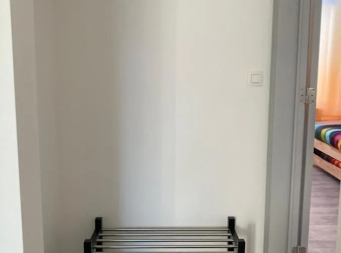 Dreamland Eu, Apartment Brussels