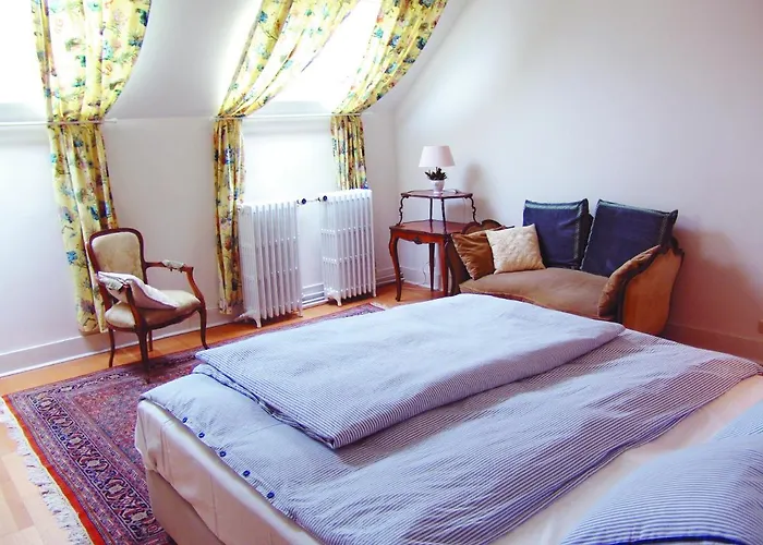 Louise Chatelain Vendégház 3*