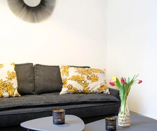 Fabulous In Chatelain Area *