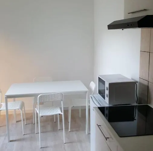 Central Yellow Apartment * Bryssel