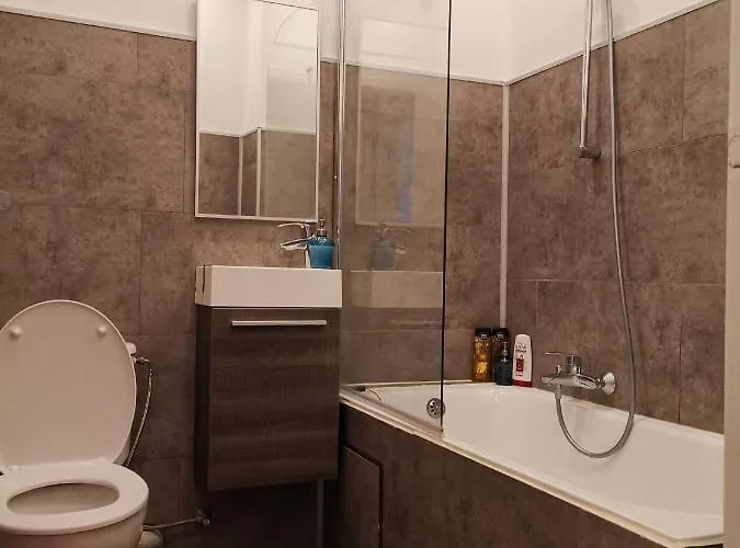 Florya Woluwe Апартаменты Брюссель