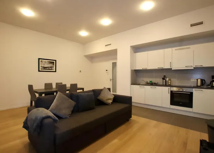 European Institutions Apartment