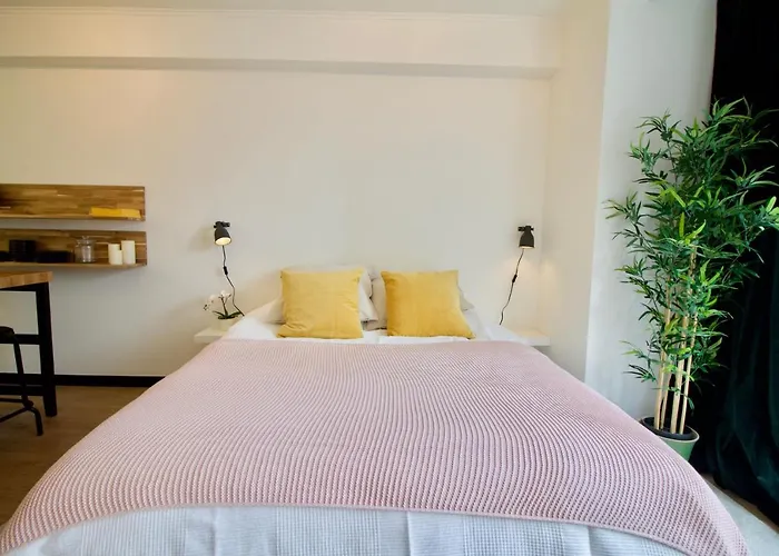 Splendid & Cosy Studio - Perfect Location 'stephanie-louise Area' * Bruxelas