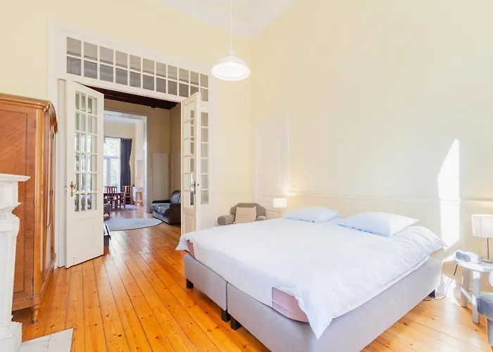 Felix Delhasse Appartamento Bruxelles