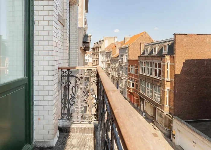 Apartment Felix Delhasse Brussels
