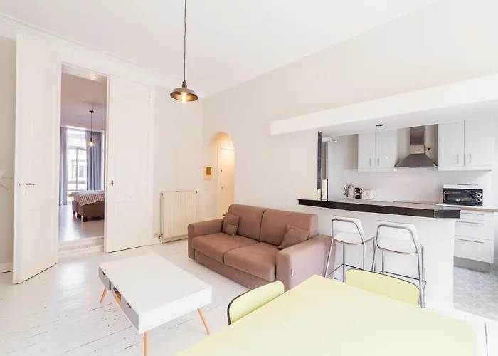 Apartment Felix Delhasse Brussels