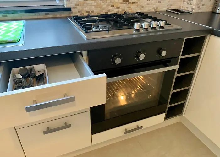 Chez Agnes Apartment