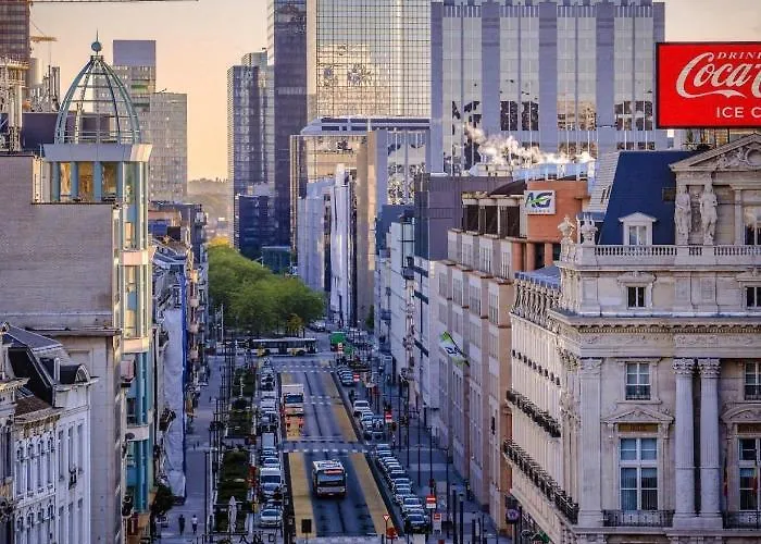 Cosy In The Center Of *