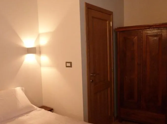 L'auberge De L'eclipse * Brüssel