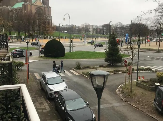 Appartement House Basilic Brussel