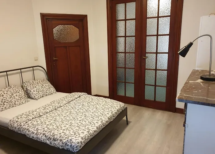 Near European District, 1-2 Bedroom Apartment. Appartement Bruxelles