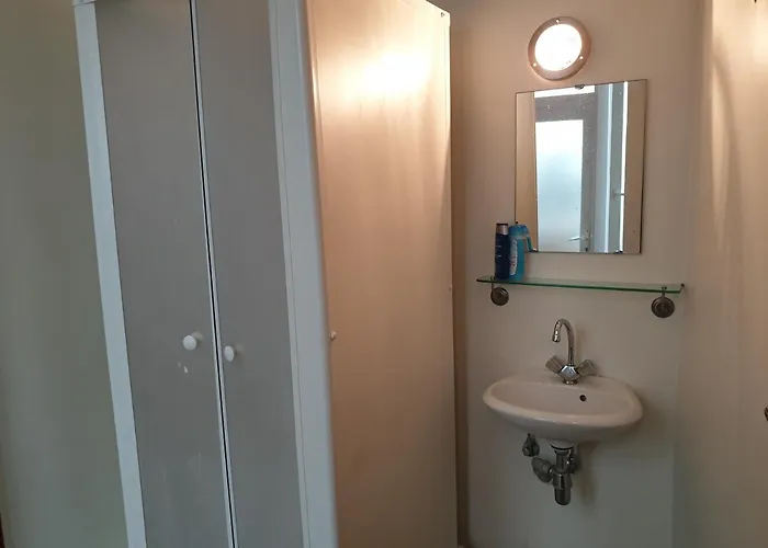 公寓 Near European District, 1-2 Bedroom Apartment.