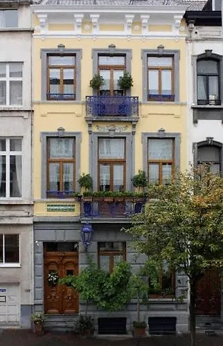 Hotel Les Bluets Brussels
