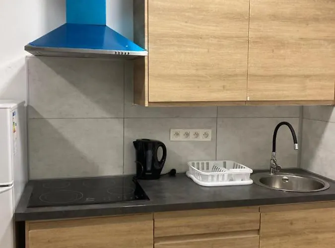 Superbe Au 1er Etage, Proche De La Gare Du Midi Apartman