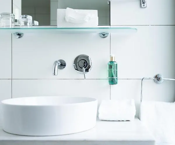 B-aparthotel Grand Place Апарт-отель