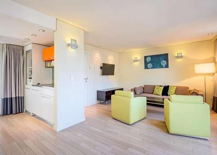 Апарт-отель B-aparthotel Grand Place