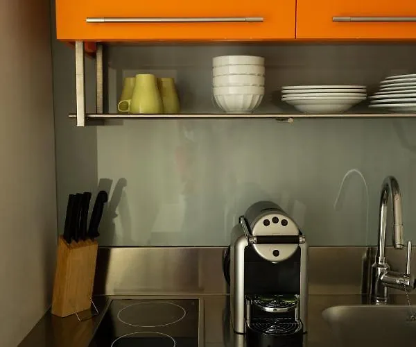 B-aparthotel Grand Place Апарт-отель 4*