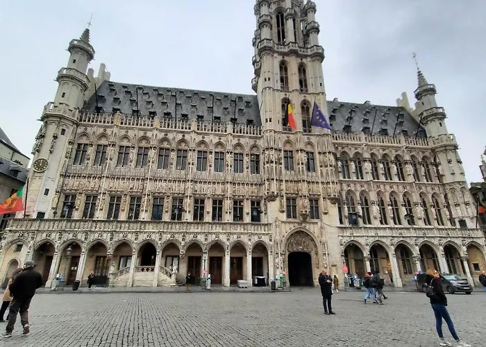 Apartment Sleep And Enjoy