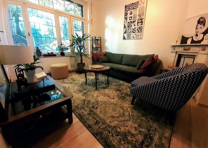 Belle Epoque Close To Eu, Nato & Rtbf *