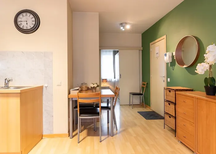 Cozy Centre Apartment