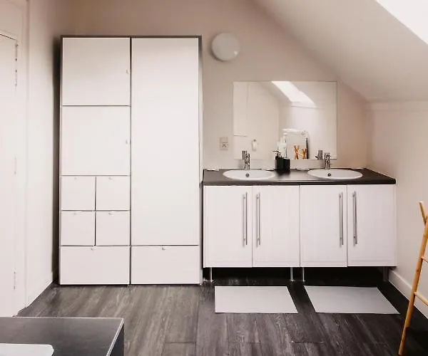 And Cozy In Apart Otel 3*