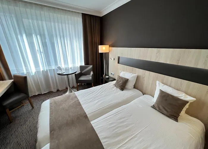 Western Royal Centre 3*