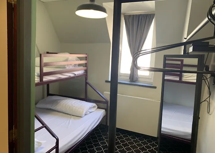 Hotel Safestay Grand Place 3*