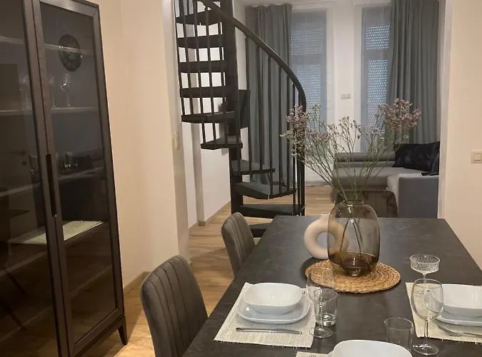 Exclusive Two-level With Private Terrace On The Canal Apartment Brussels