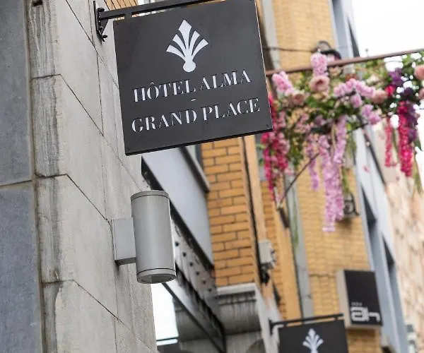 Hotel Alma Grand Place 3*