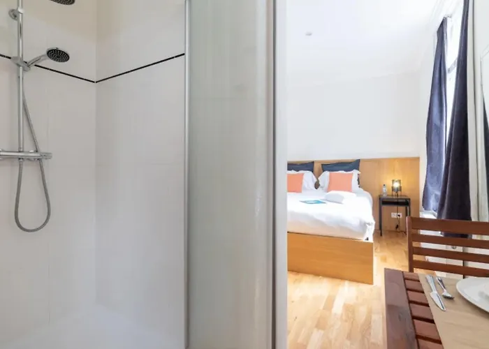 Sweet -dansaert Otel *