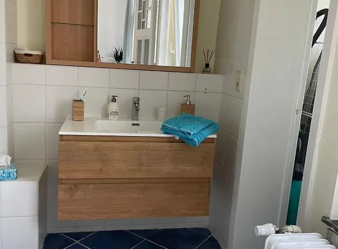 De Charme Dans Maison De Maitre Bruxelloise Bruxelles