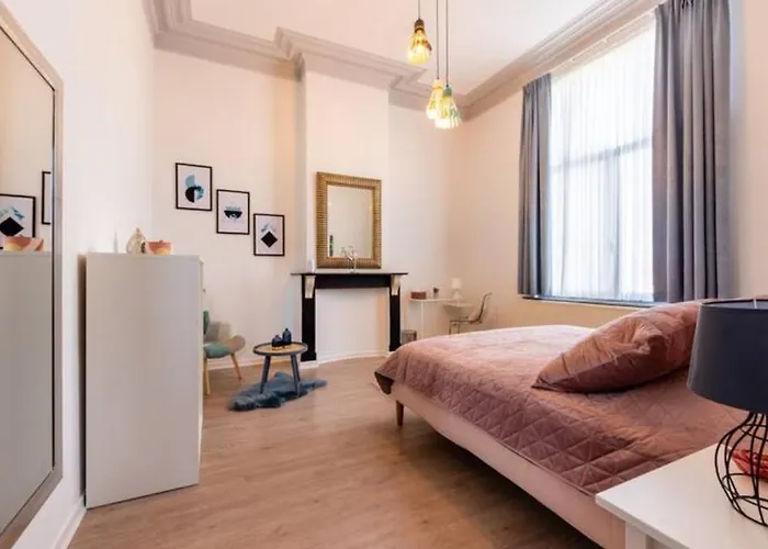 Ferienhaus Manoir Bel Horizon Avec Grand Jardin Et Parking Prive