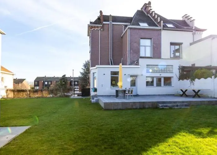 Ferienhaus Manoir Bel Horizon Avec Grand Jardin Et Parking Prive