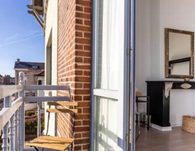 Manoir Bel Horizon Avec Grand Jardin Et Parking Prive Ferienhaus Brüssel