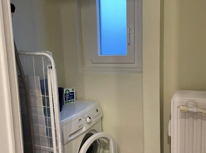 Apartment De Charme Dans Maison De Maitre Bruxelloise