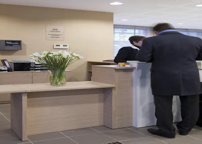 布鲁塞尔欧洲阿德吉奥阿克瑟斯公寓式酒店 2*