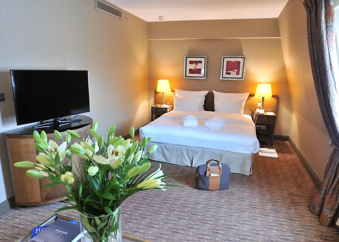 Warwick Grand-place فندق 4*