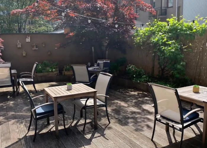 Hotel Schuman By Ihg 4*