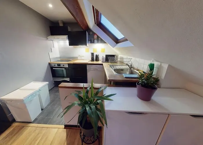 2 Bedroom With A Rooftop Terrace On 3rd Floor Apartament