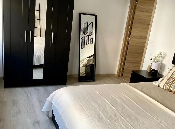 Superbe Pres De Avec Prive Apartament Bruksela