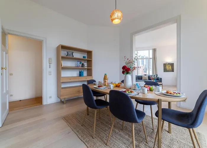 Sweett - Moliere Apartment *