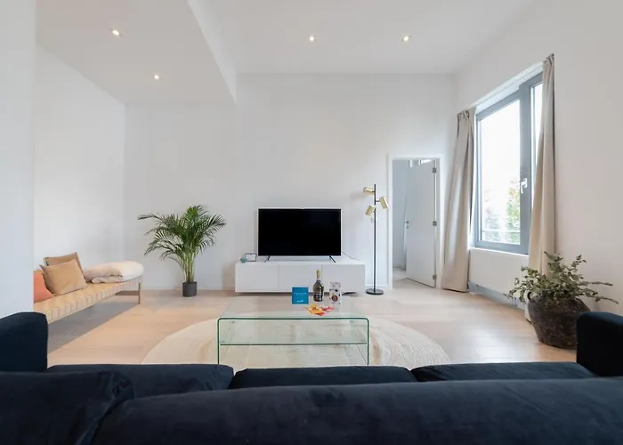 Sweett - Moliere Apartment *