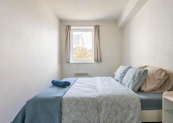 Beautiful 1br/1bar In E.u. District